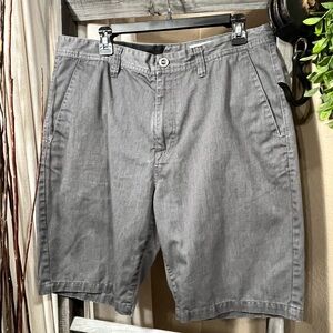 VOLCOM CHARCOAL GREY MEN’S SHORTS